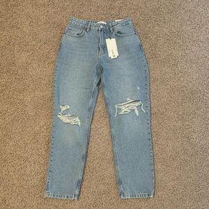 COPY - Zara Classic Mom Rip Jeans